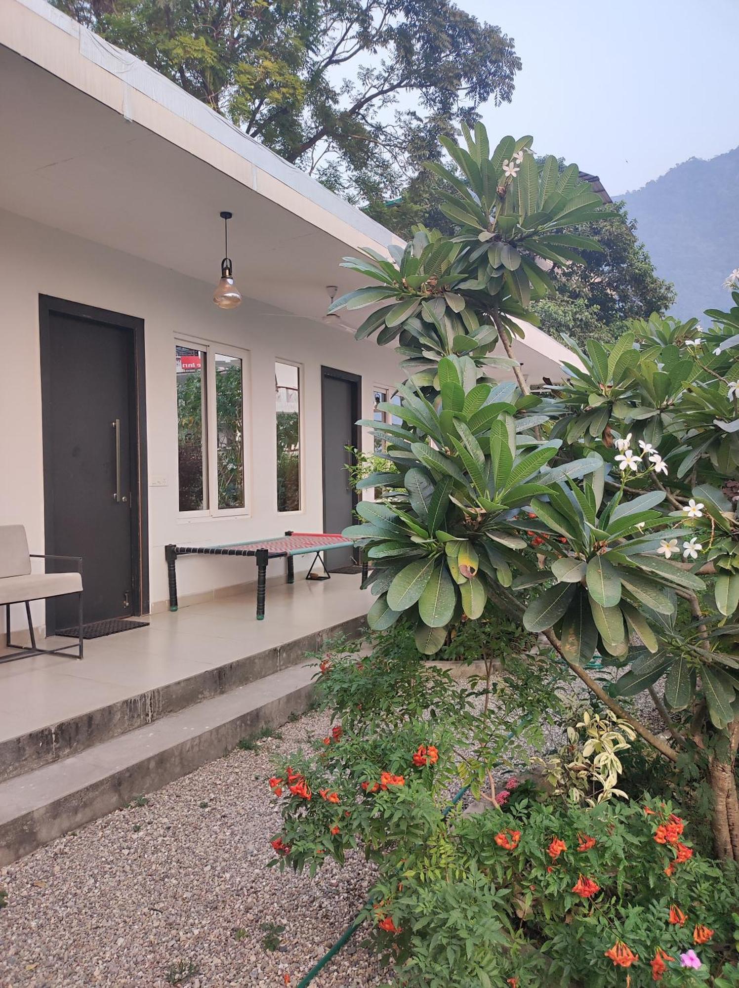 Albergue Indian Culture Rishīkesh Exterior foto